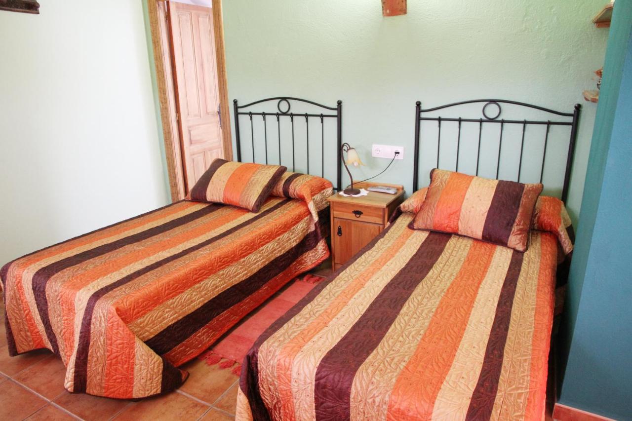 Hotel Rural Valle Del Tuejar Taranilla Buitenkant foto